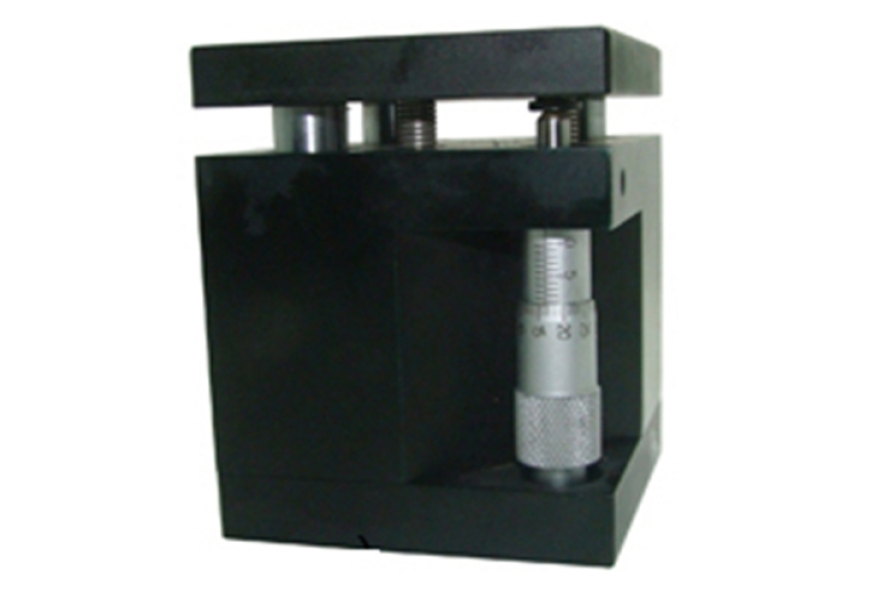 13垂直驱动升降台（测微头）GCSH13-H2img